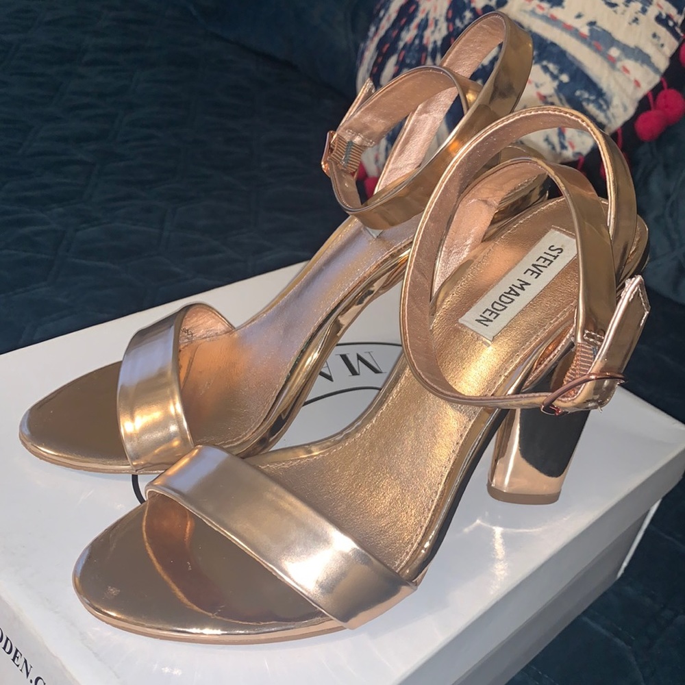Steve Madden Treasure Rose Gold